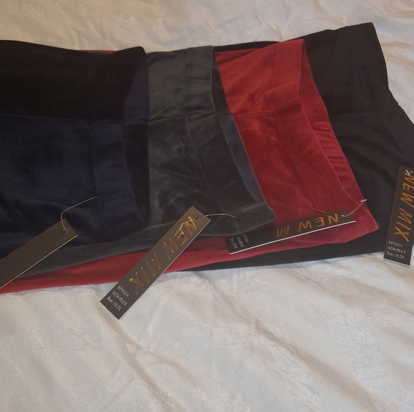 Plus Size Crushed Velour Ankle Legging 4 Pack - Picture 4 of 8